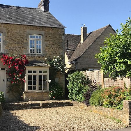 Spring Cottage Bourton-on-the-Water Exterior foto